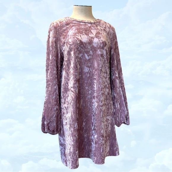 Abound Dresses & Skirts - ABOUND Lilac Crushed Velvet Mini Dress Lantern Sleeves size Small/Medium